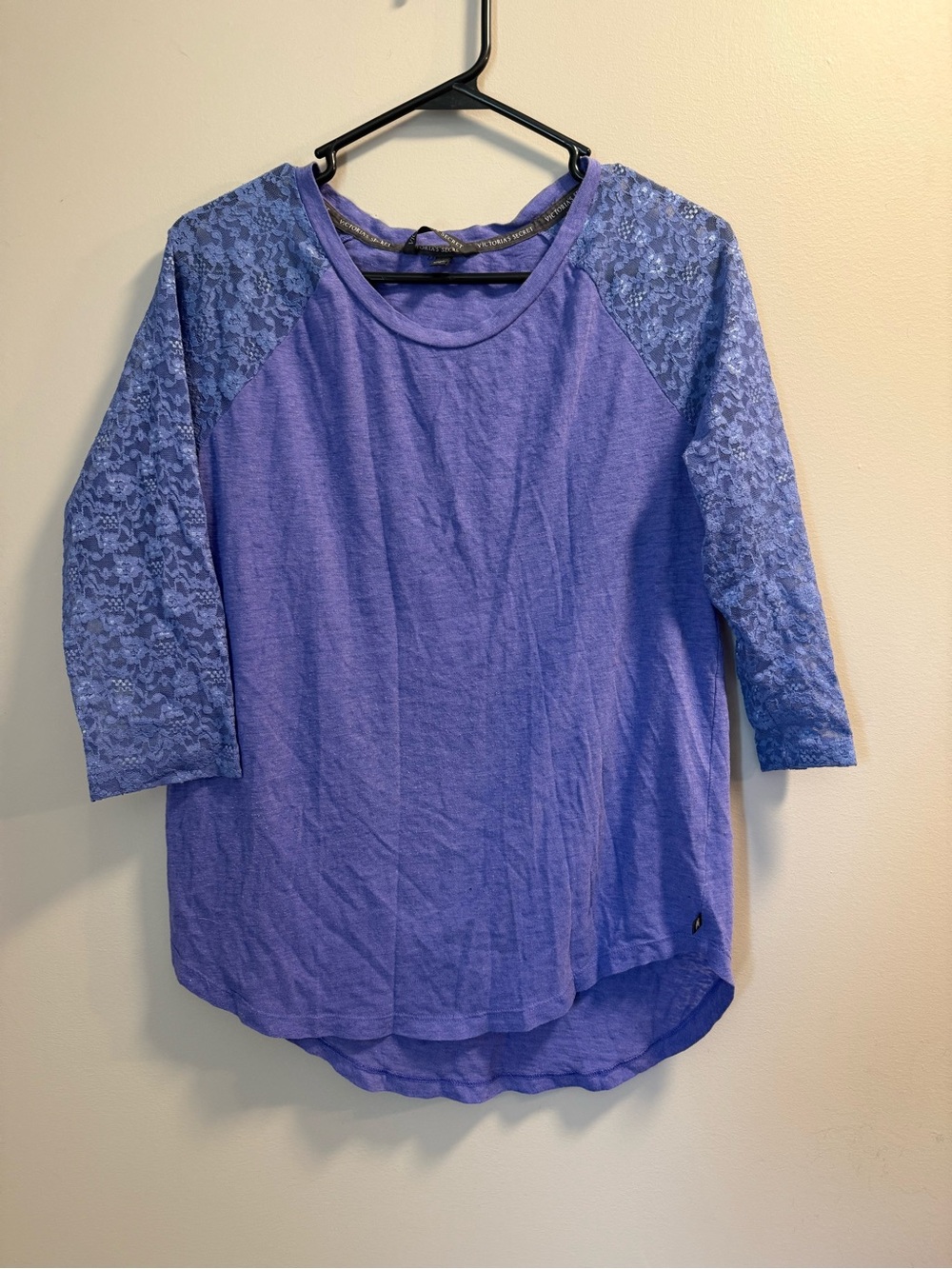 Y2K Victoria's Secret Lavender Lace Sleeve Crewneck Top